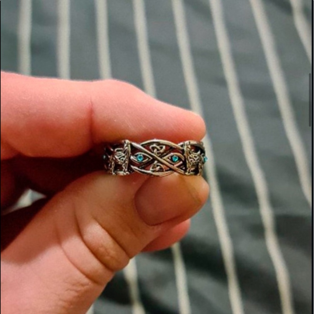 925 Sterling Silver Blue Topaz Celtic Wolf Ring - Picture 5 of 14